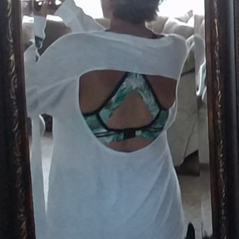 2 Piece-PINK VS Open BACK Tee & Bra NWOT - Picture 4 of 15